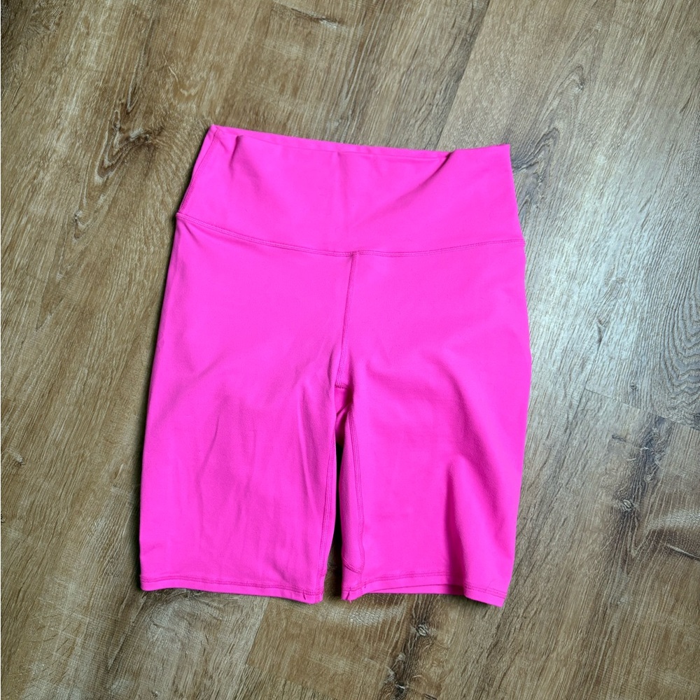 Fabletics Pink Bike Shorts Moisture-Wicking Stretchy Athletic